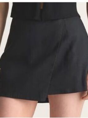 Quince Black Asymmetrical Linen Skort